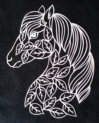 Ажурное вырезание лошадь