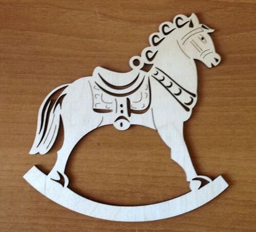 Лошадь из фанеры