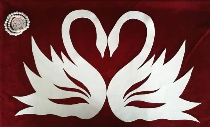 Лебеди для вырезания из бумаги