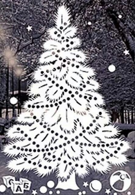 Вытынанка пушистая елка