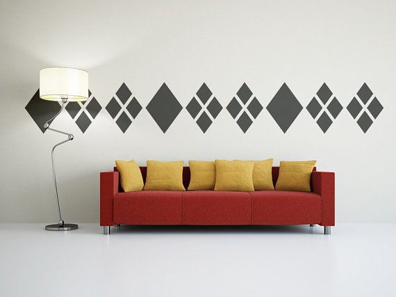 Геометрический орнамент на стене