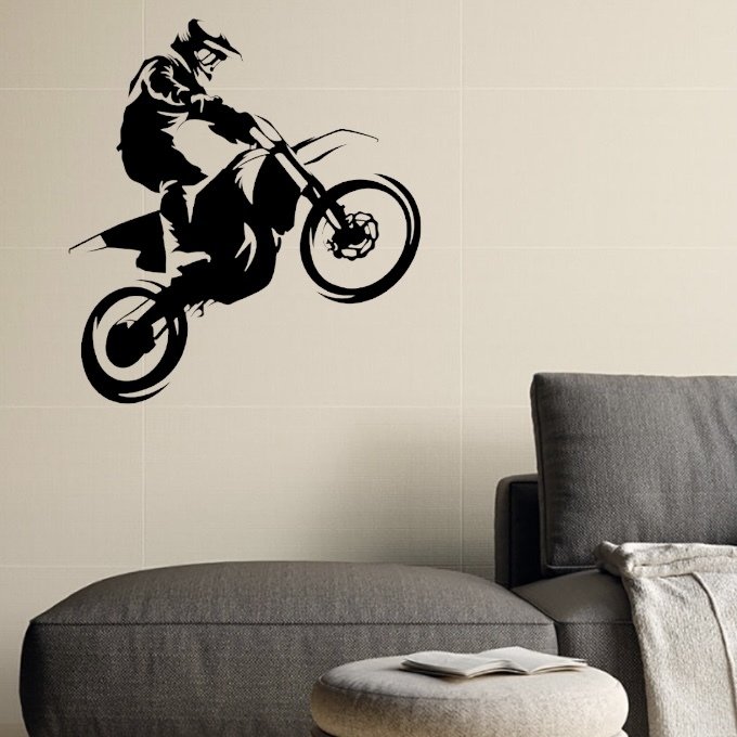 мотоцикла на стену