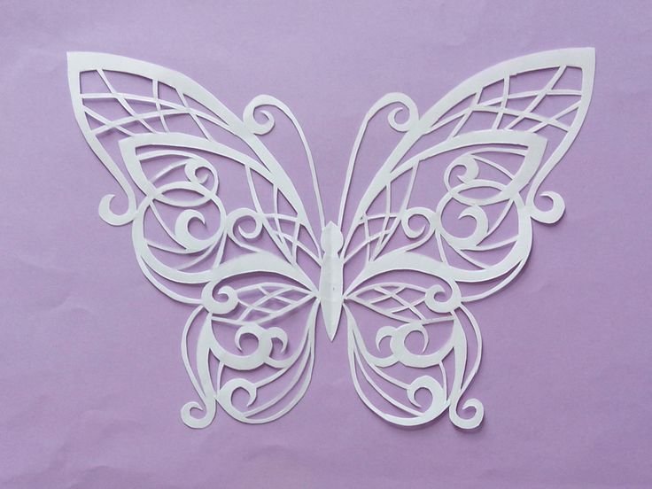 Ажурные бабочки из бумаги