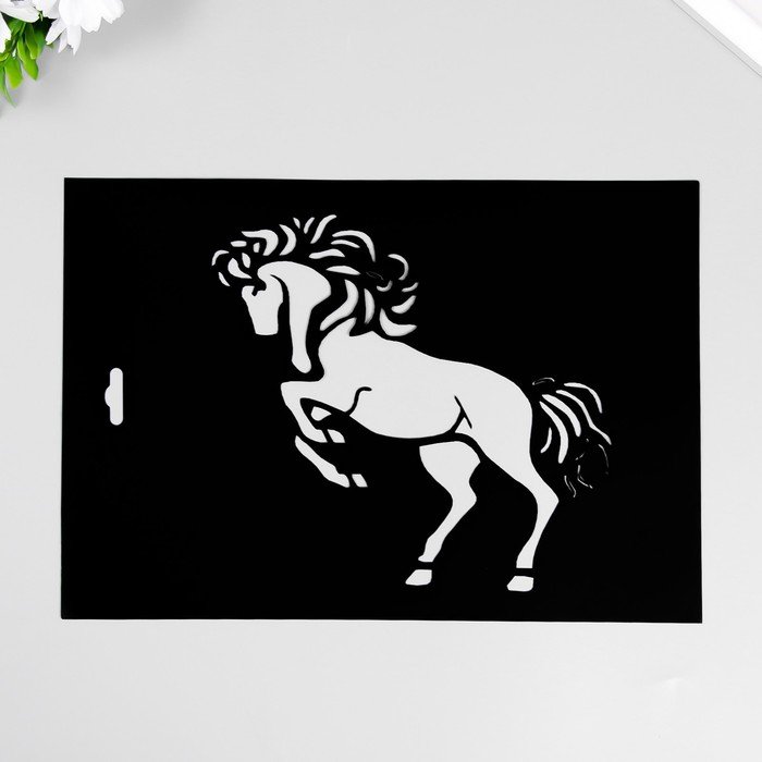 Трафарет богатырь на коне