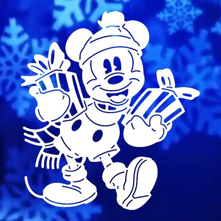 Вытынанка Микки Маус новый год