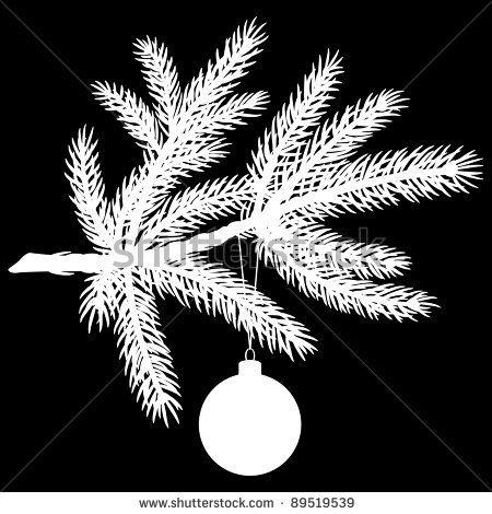 Еловая ветка с игрушками на темном фоне