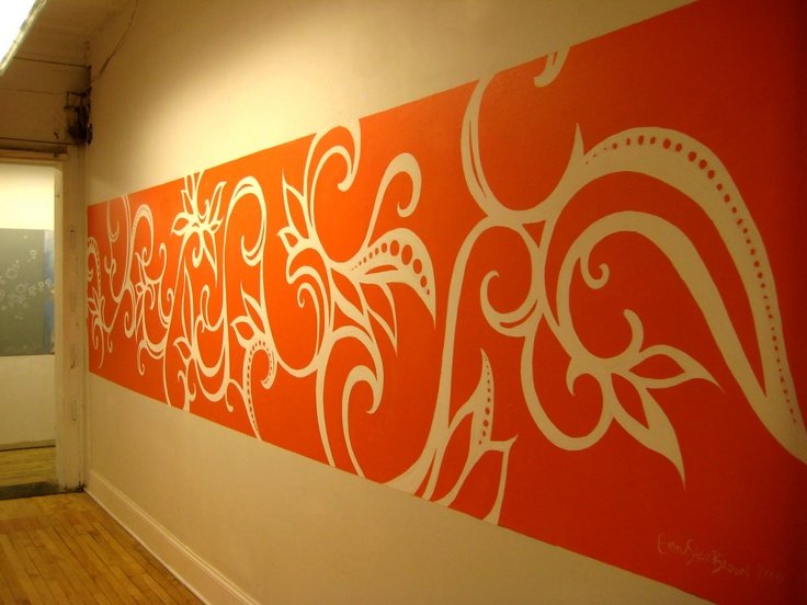 Роспись стен по трафарету