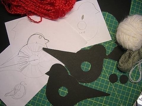 Снегирь из помпона