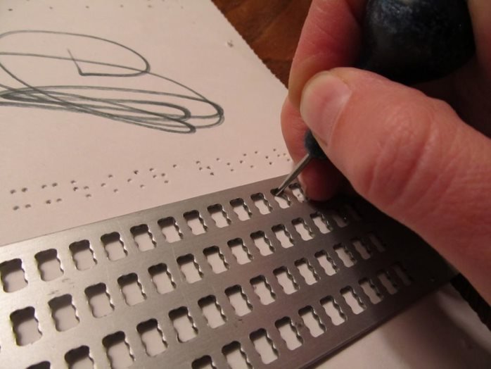 Иглы для незрячих и слабовидящих