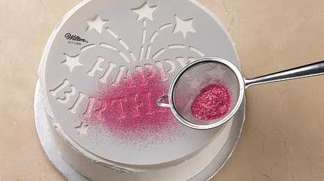 Украшение из сахарной пудры