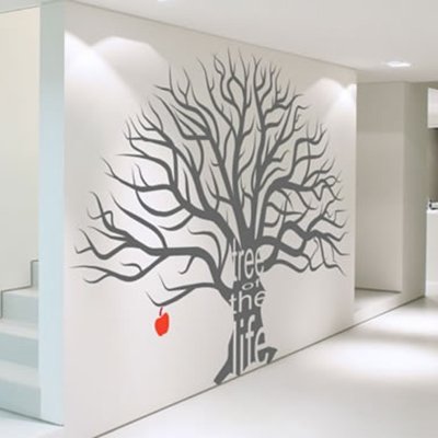 Объемное дерево в интерьере