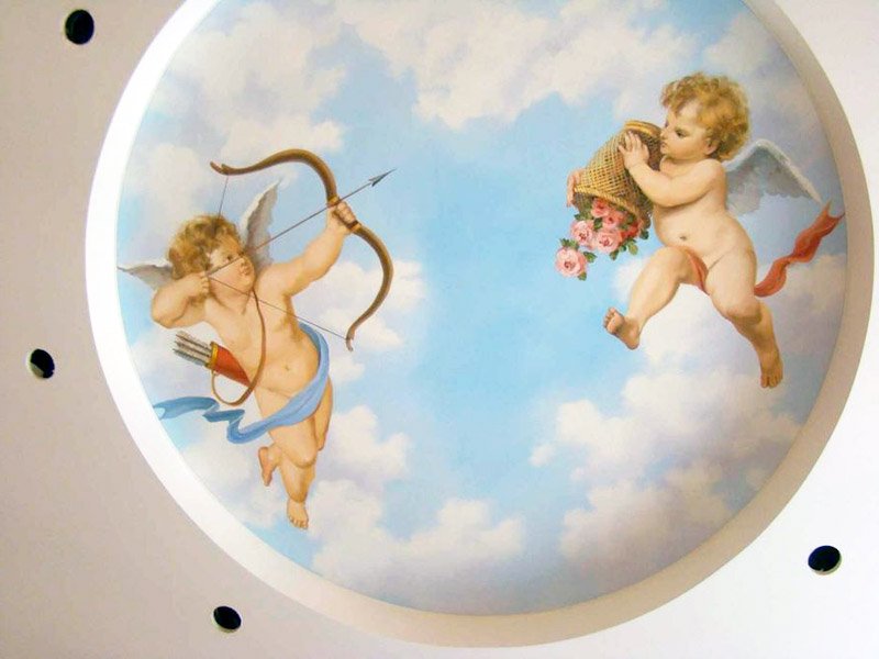 Натяжные потолки с ангелами