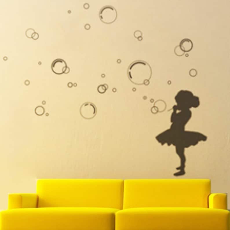 Трафарет пузыри на стену