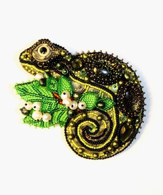 Вышивка из бисера