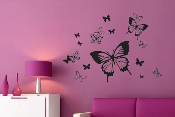 Рисуем бабочки на стене