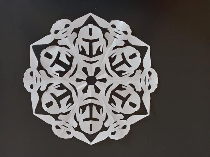 Снежинка в виде Звездных войн