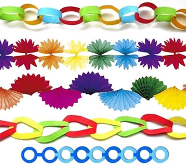 Гирлянда из бумажных колечек