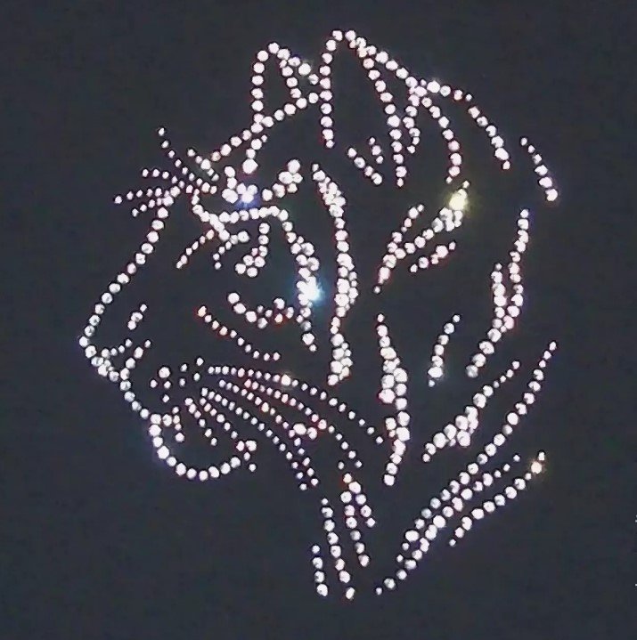 Рисунок стразами