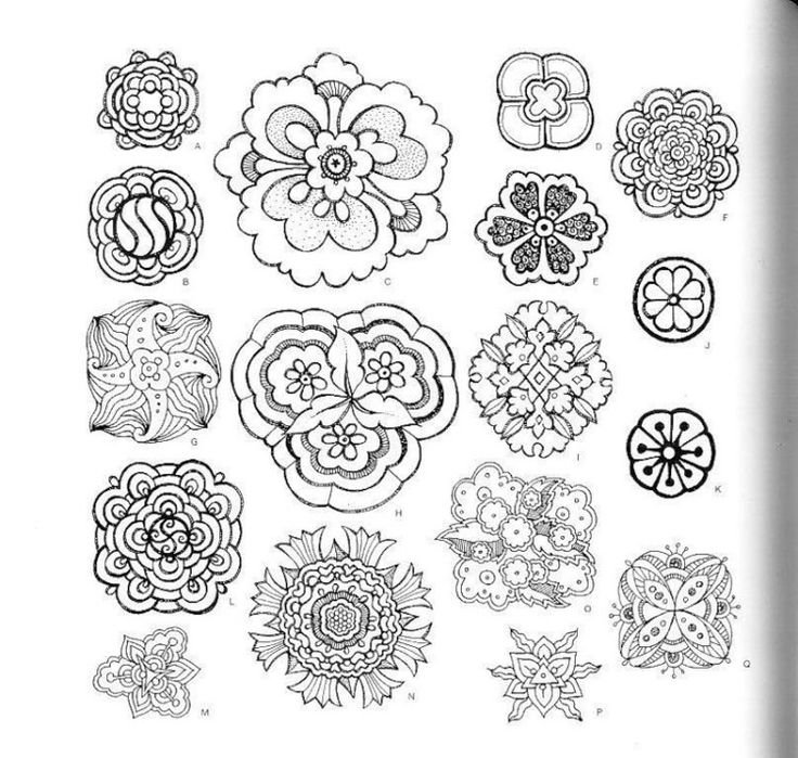 Стилизованные цветочные узоры