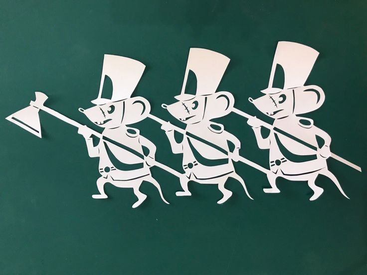 Украшения на окна Щелкунчик