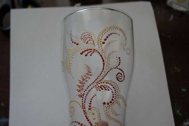 Роспись по стеклу контуром