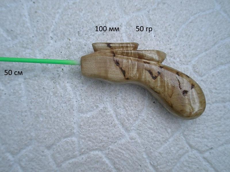 Рукоять блеснилки на окуня