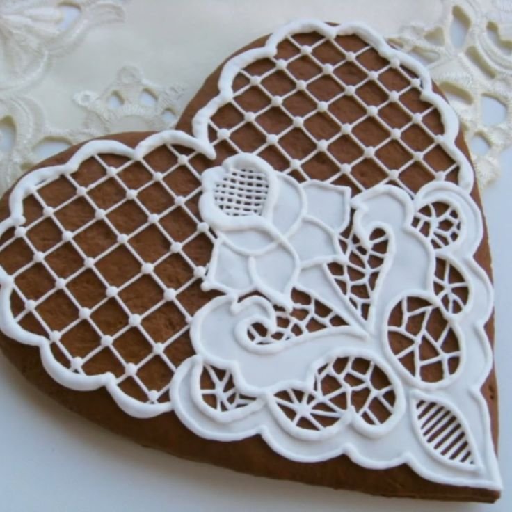 Пряники с росписью Ришелье