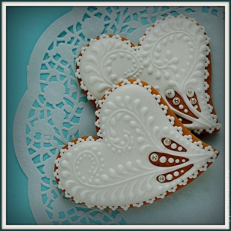 Роспись пряников айсингом кружево