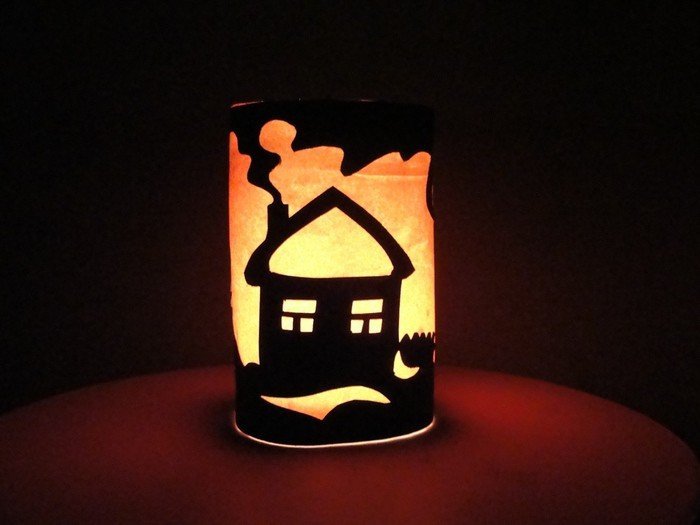 Подсвечник из бумаги