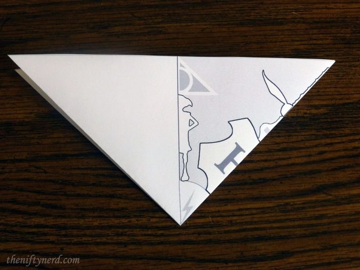 Снежинки в стиле Гарри Поттера трафарет