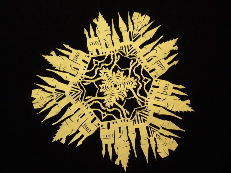 Снежинки из бумаги в стиле Гарри Поттера