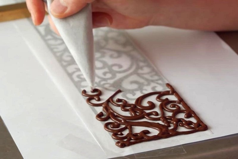 Узоры из шоколада