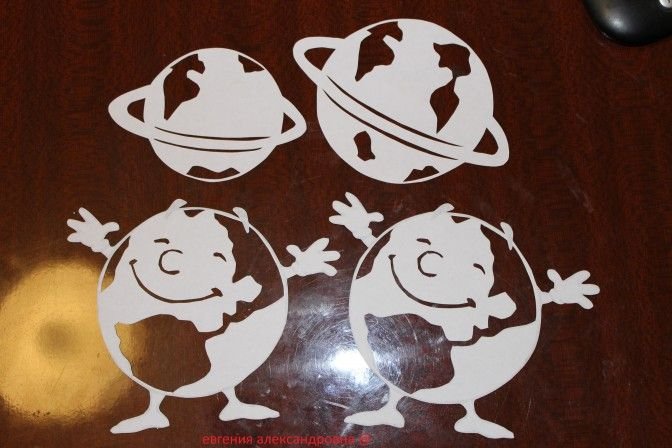 Вытанки на окна ко Дню космонавтики