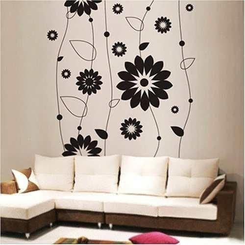 Рисунок цветов на стене