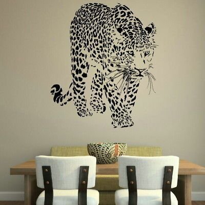 Рисунки животных на стене