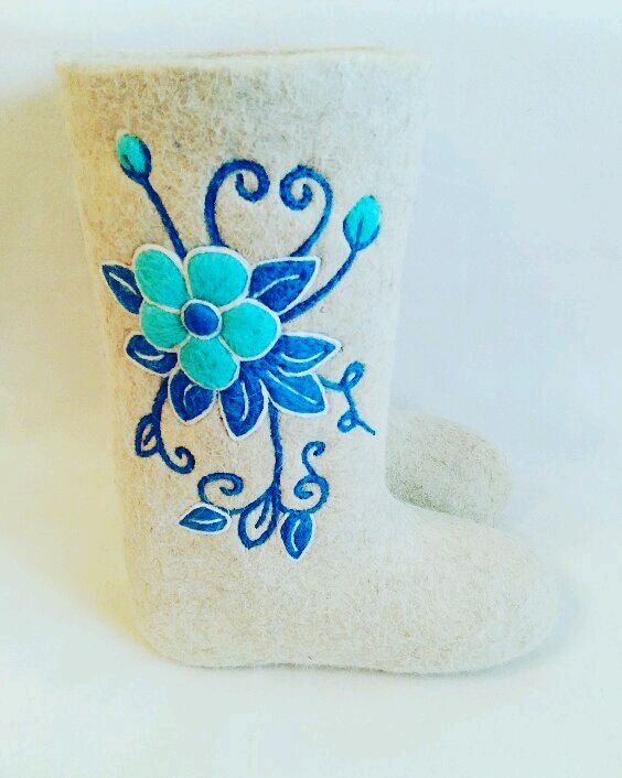 Детские валенки вышитые