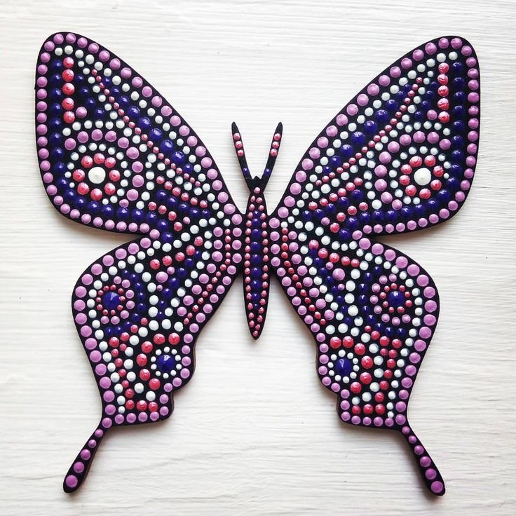 Точечная роспись бабочки