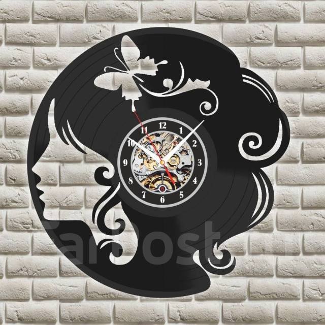 Часы из пластинки