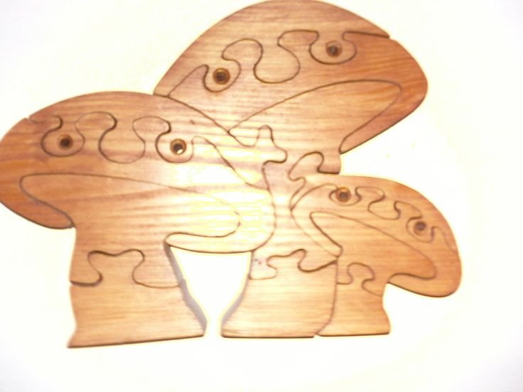 Рыбка из дерева лобзиком