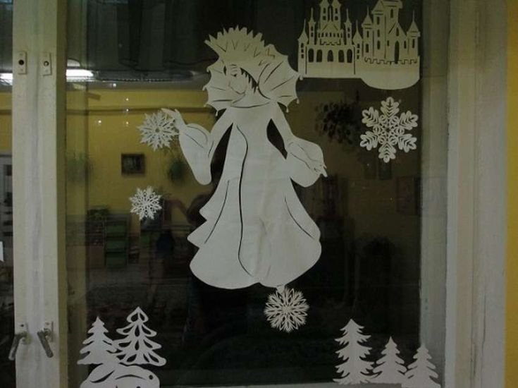 Украшения на окна из бумаги