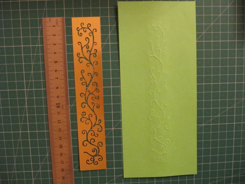 Бумажные бордюры вертикально приклеить