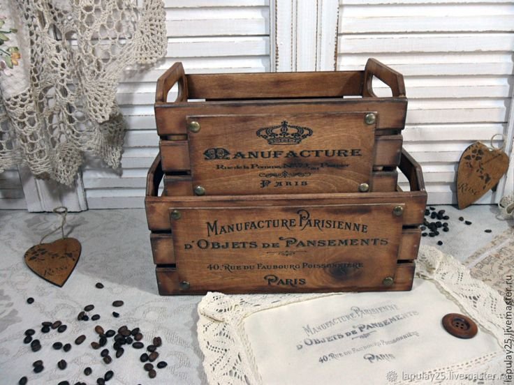 Надписи на деревянных ящиках