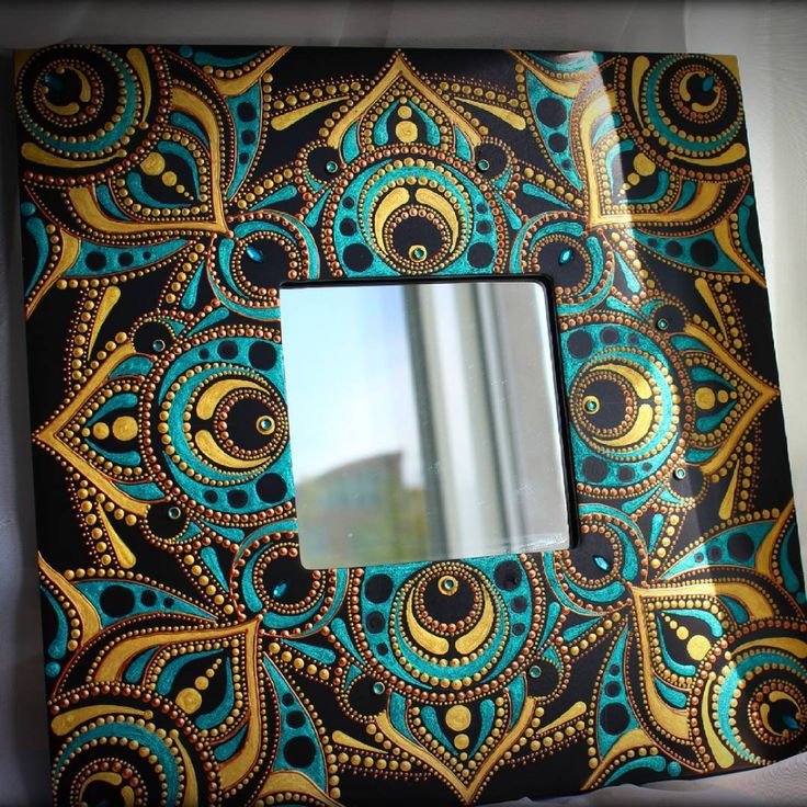Точечная роспись зеркала