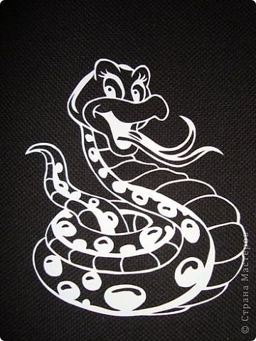 Змея трафарет