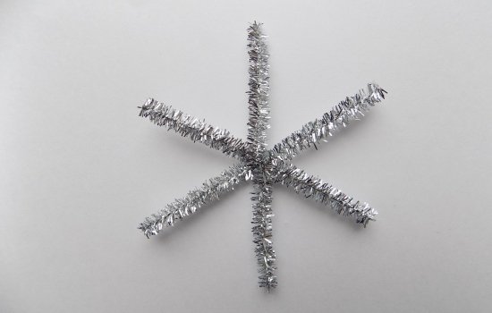 Снежинки из синельной проволоки