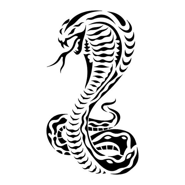 Тату змеи в стиле трайбл