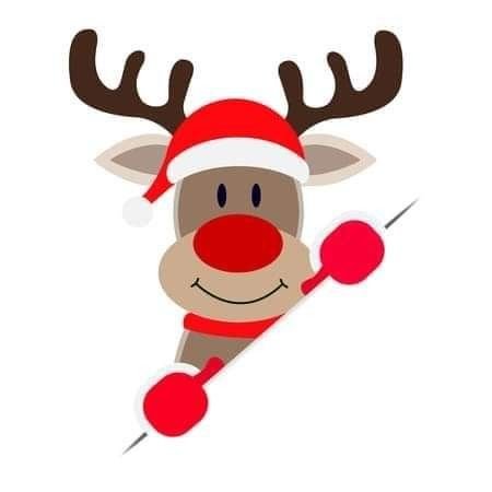 Олень выглядывает новый год