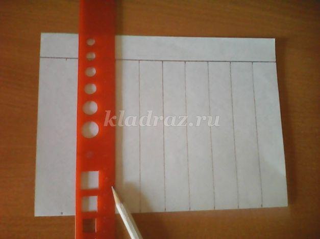 Основа для плетения коврика из бумаги