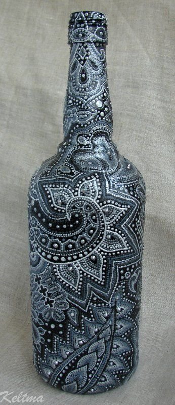 Точечная роспись бутылок