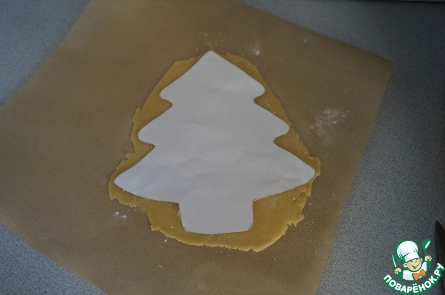 Торт елка из медовых коржей трафарет